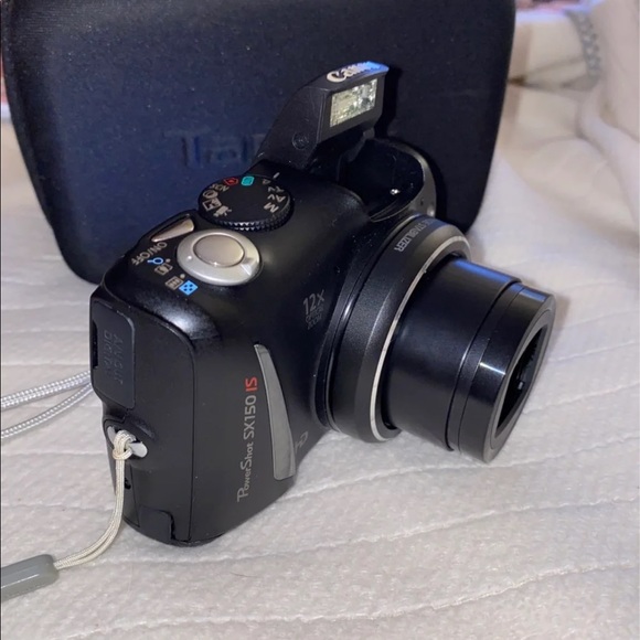 COPY - Canon powershot sx100 is digital cameras - Picture 4 of 7